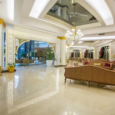J'adore Deluxe & Ultra Otel Side