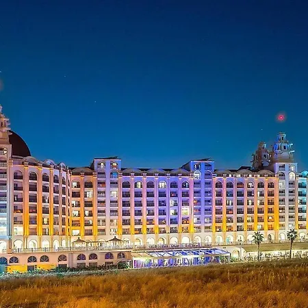 Otel J'adore Deluxe & Ultra 5*